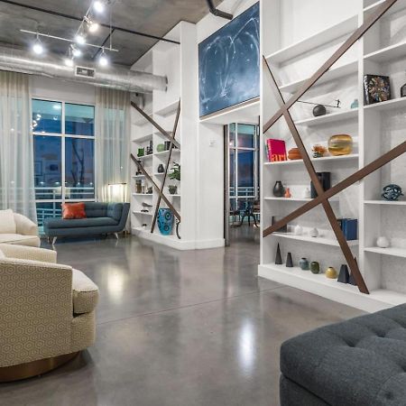 Modern 2 Bed Getaway Steps From Tropicana Field St. Petersburg Luaran gambar