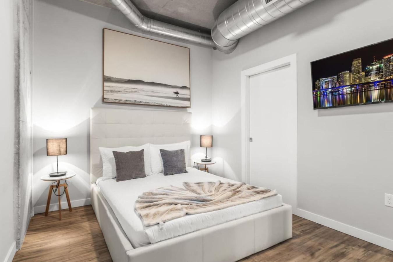 Modern 2 Bed Getaway Steps From Tropicana Field St. Petersburg Luaran gambar