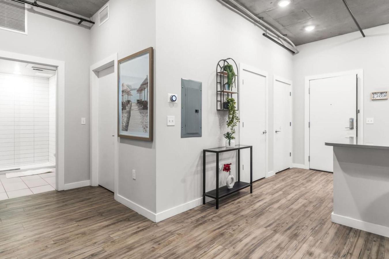 Modern 2 Bed Getaway Steps From Tropicana Field St. Petersburg Luaran gambar